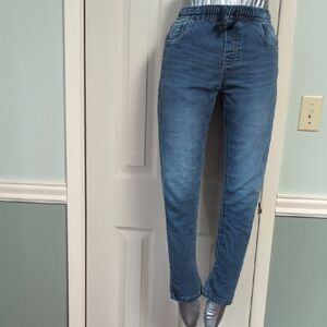Relaxed Blue Boyfriend Jeans with Elastic Drawstring Waist